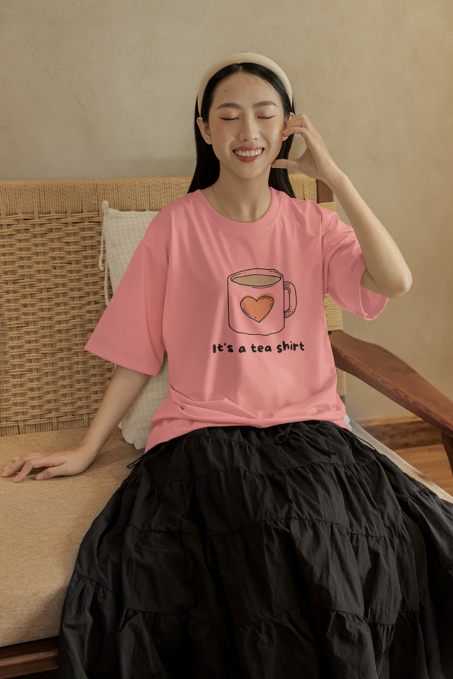 IT'S A TEA SHIRT – OVERSIZED UNISEX T-SHIRT