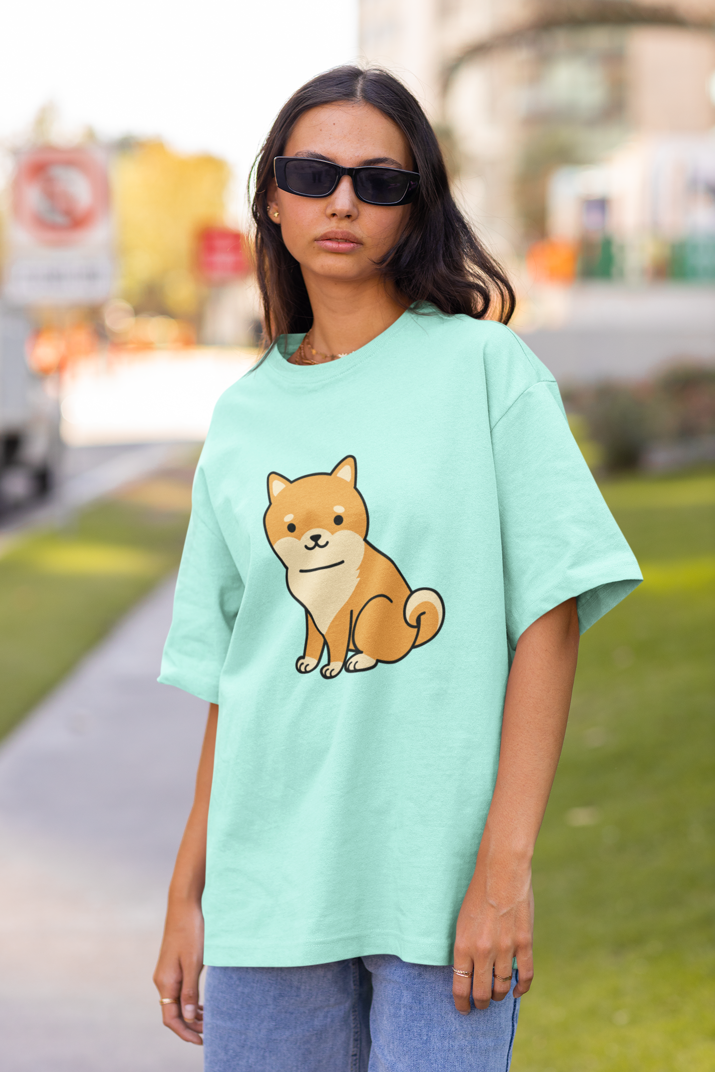 DOG LOVE – WOMEN'S OVERSIZED T-SHIRT