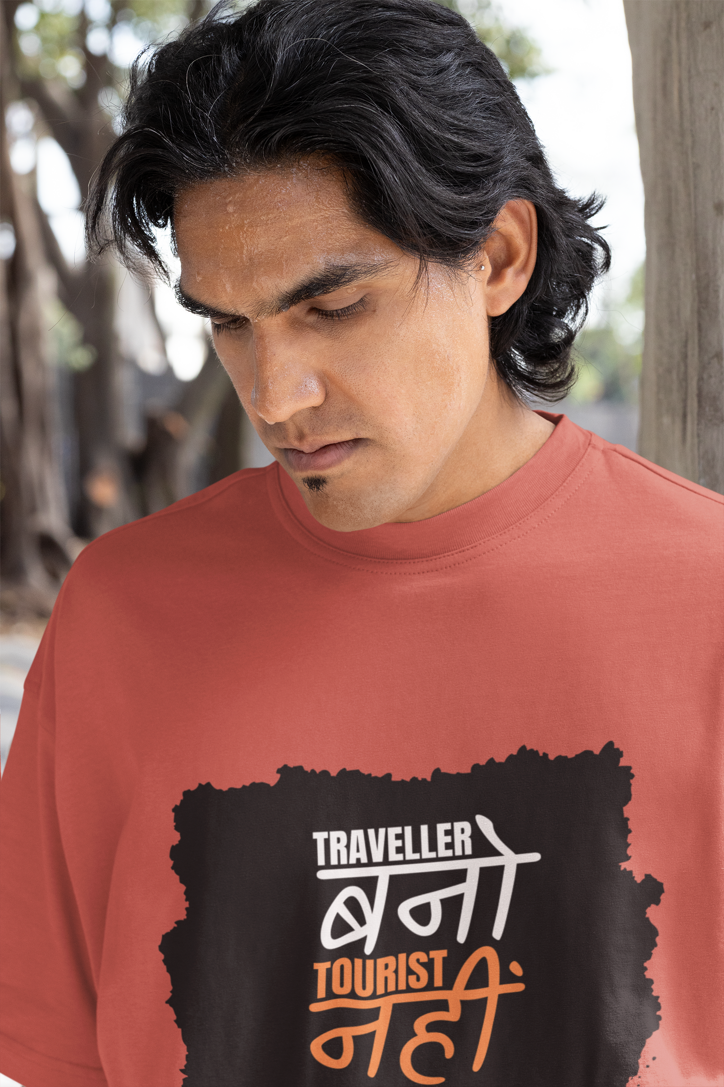 TRAVELLER BNO, TOURIST NHI – MEN'S OVERSIZED T-SHIRT